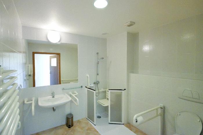Hotel A4 Mop Kepnica Jaworzno Zimmer foto