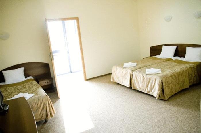 Hotel A4 Mop Kepnica Jaworzno Zimmer foto