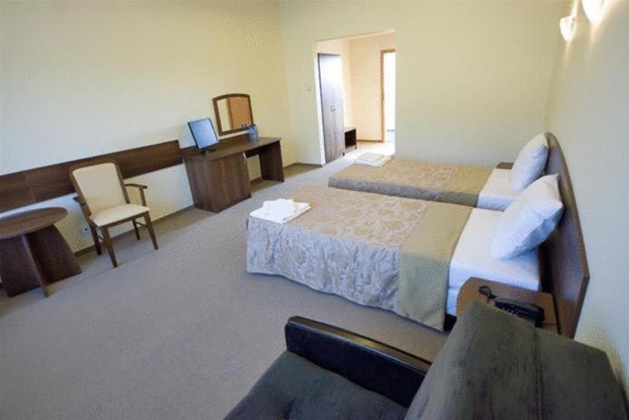 Hotel A4 Mop Kepnica Jaworzno Zimmer foto